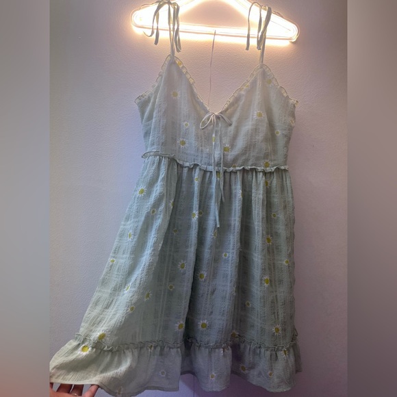 New Forever 21 Green Floral Tiered Daisy Sundress Mini V Neck Summer Cottagecore - Picture 6 of 10